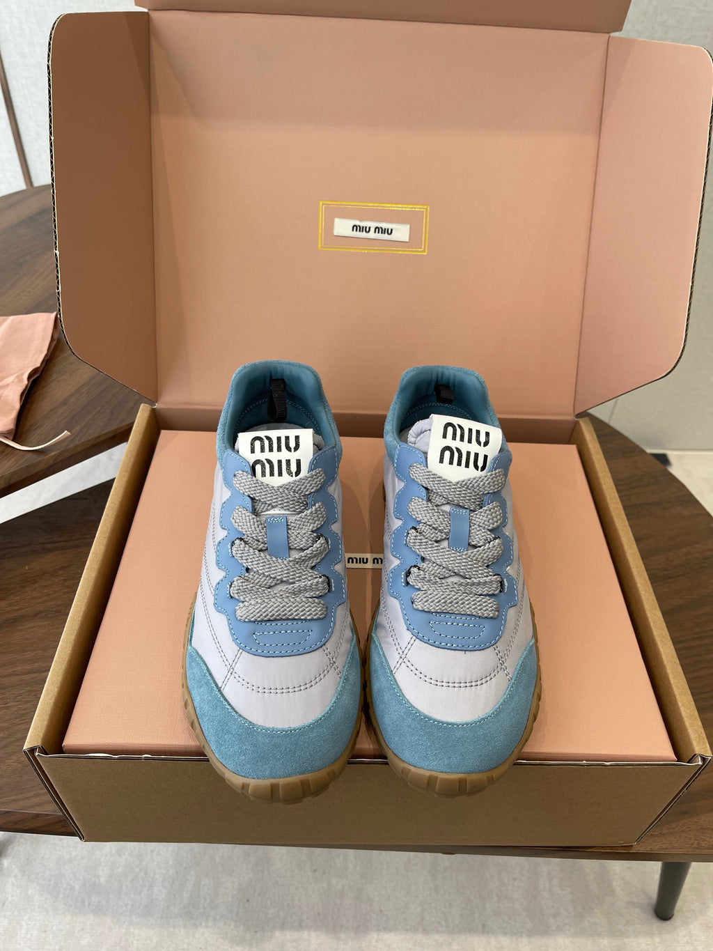MIUMIU 26S SNEAKERS IN LIGHT GRAY AND BLUE FABRIC AND SUEDE