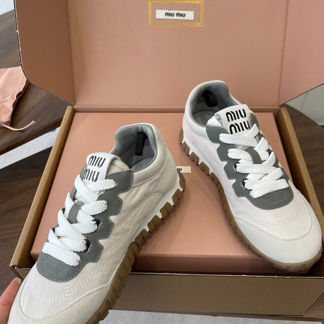 MIUMIU 26S SNEAKERS IN WHITE AND GRAY FABRIC AND SUEDE