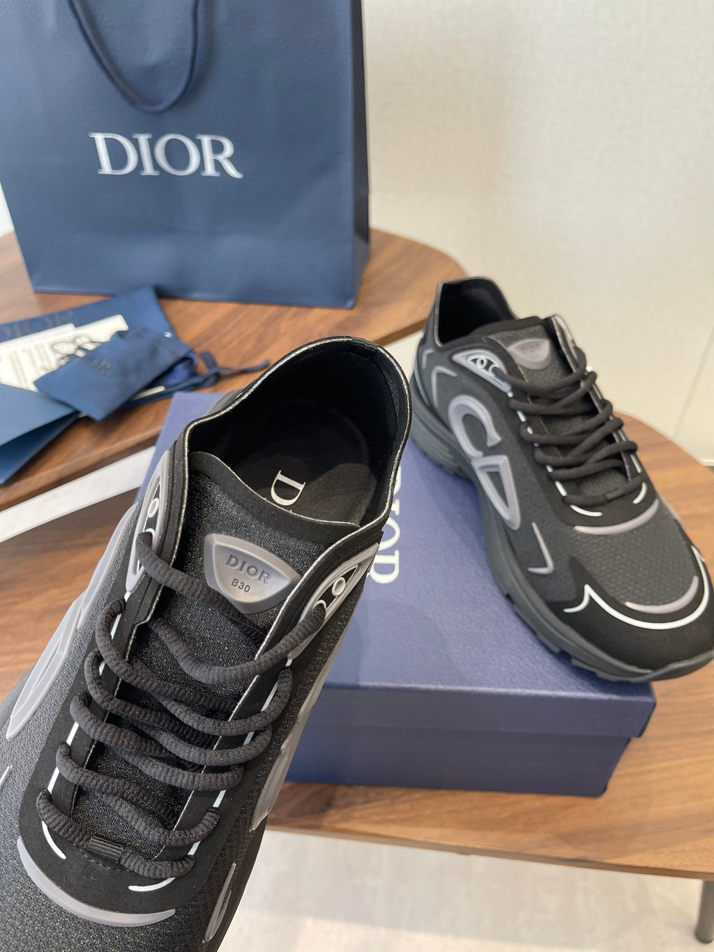 DIOR 26S B30 COUNTDOWN TECH SNEAKER IN BLACK TECHNICAL FABRIC AND SUEDE