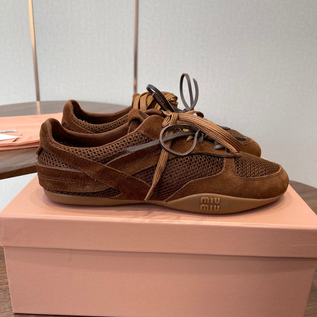 MIUMIU 26S SNEAKERS IN CARAMEL BROWN MESH AND SUEDE