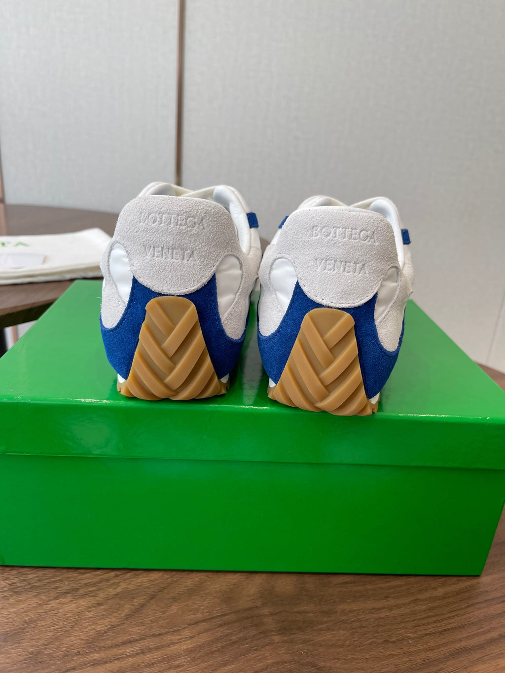 BOTTEGA VENETA 26S ORBIT FLASH SNEAKERS IN WHITE AND BLUE SUEDE