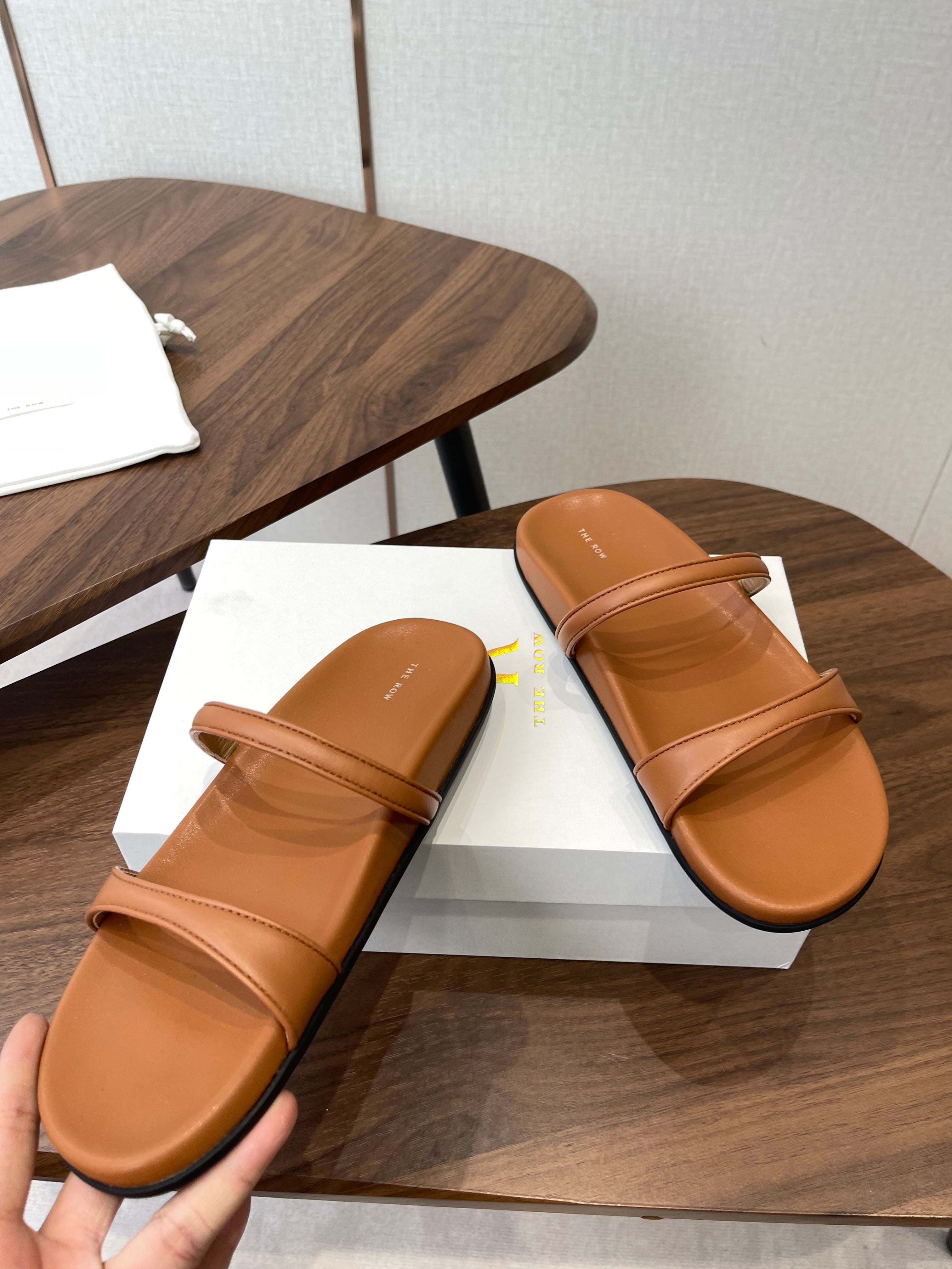 THE ROW 26S DOUBLE STRAP FLAT SANDALS IN CARAMEL BROWN CALFSKIN