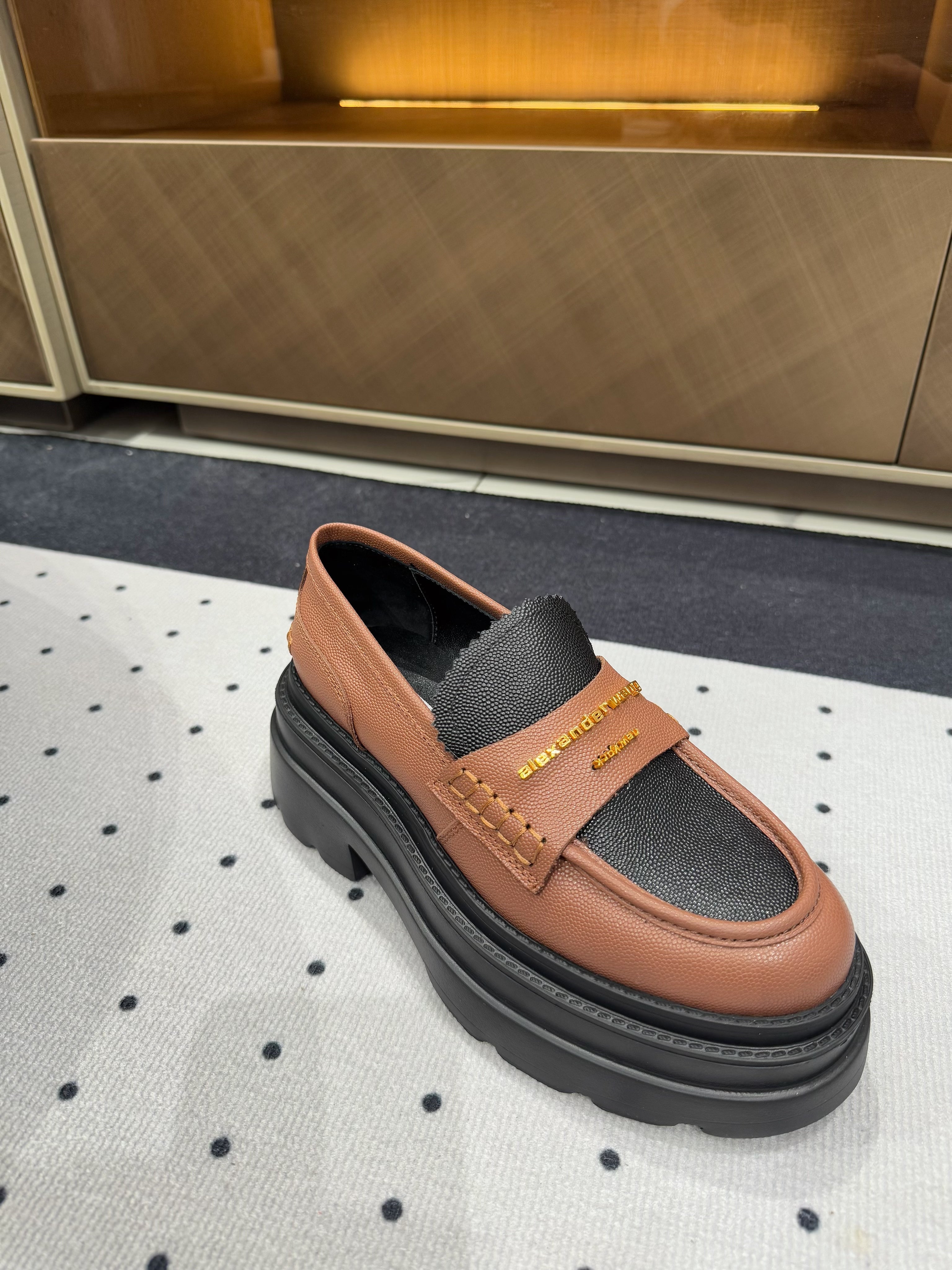 CARTER PLATFORM LOAFER 75MM IN BROWN MIX BLACK COWHIDE