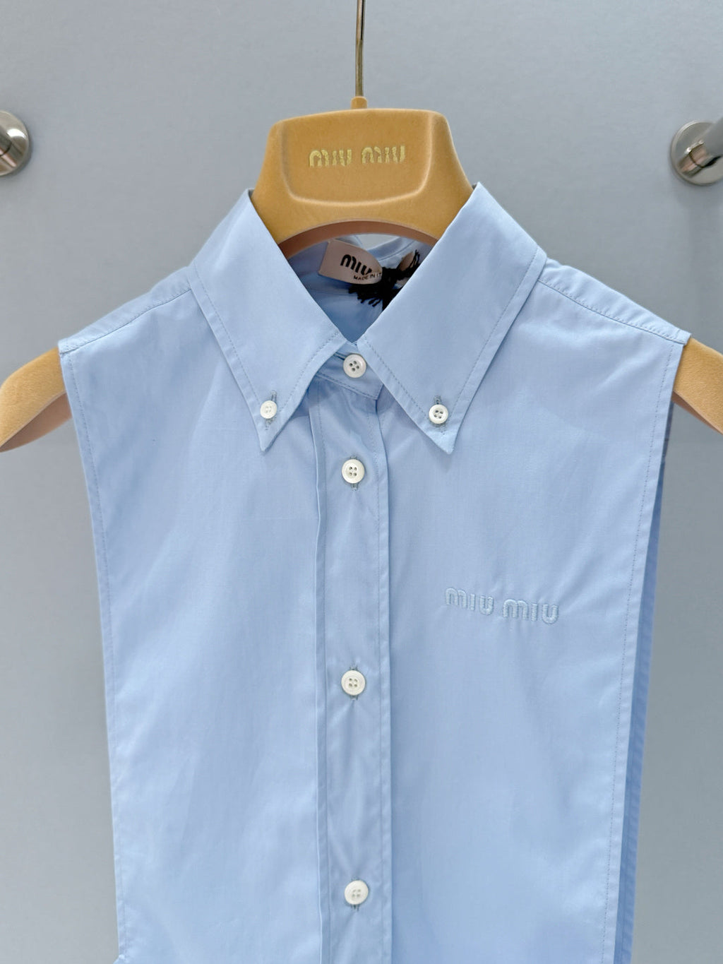 MIUMIU 26S SLEEVELESS SHIRT 905