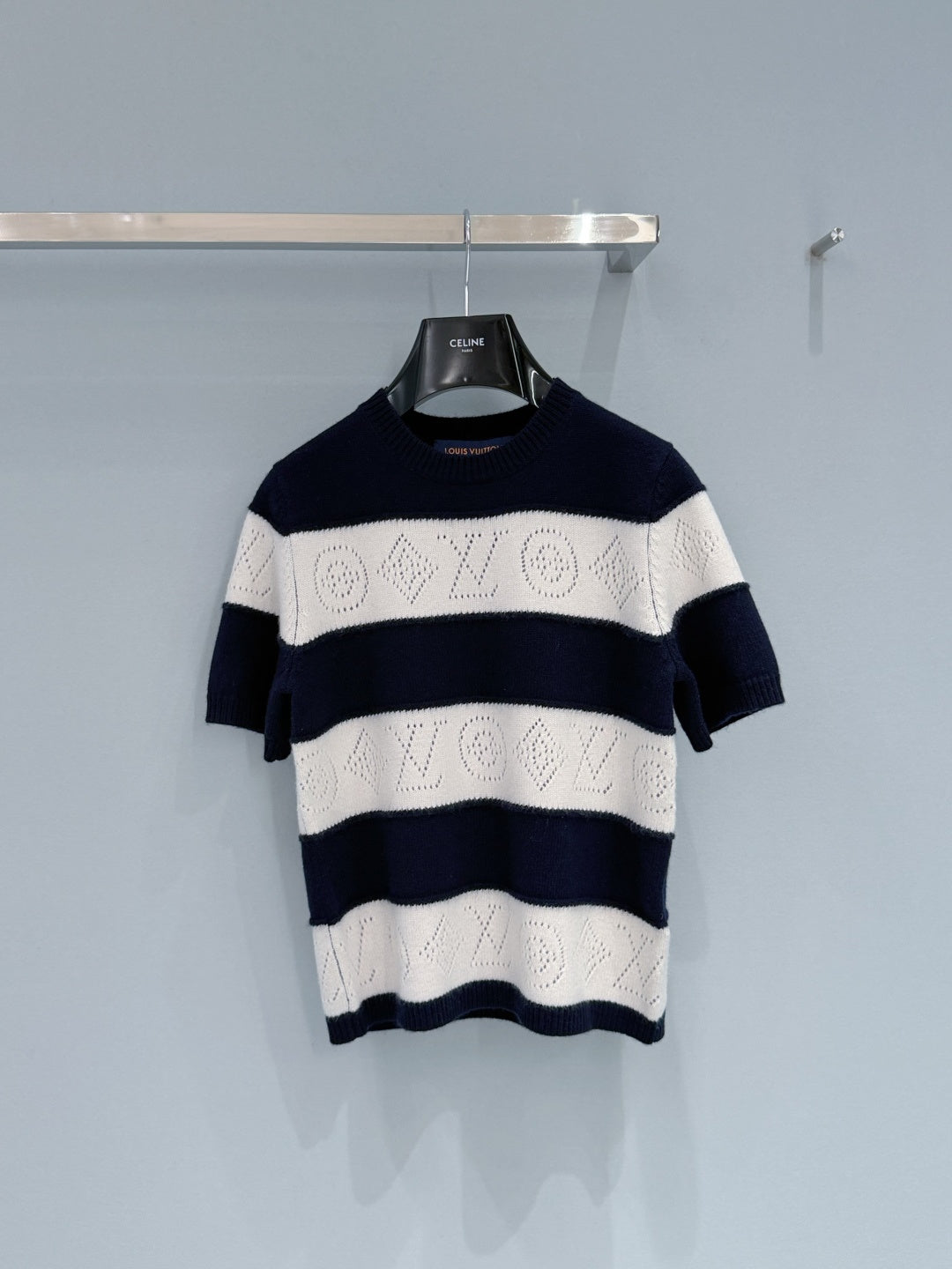 LV 26S SHORT-SLEEVED SWEATER STYLE 246