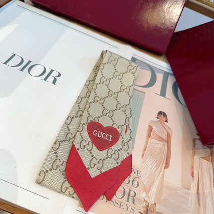 GUCCI 25S RIBBON SCARF 100 IN SILK 591437