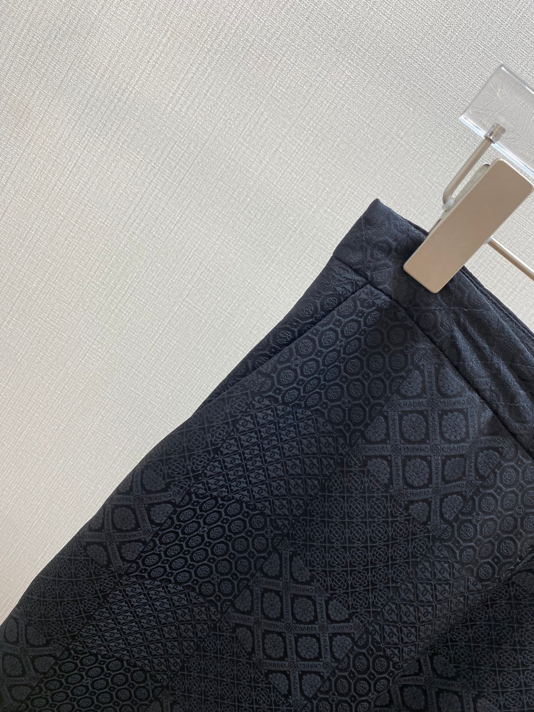 CHANEL 25S STRAIGHT WIDE-LEG PANTS STYLE 155