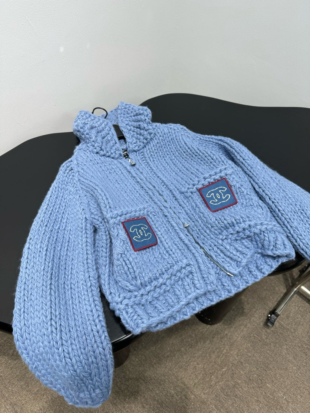 CHANEL 26S CARDIGAN 905
