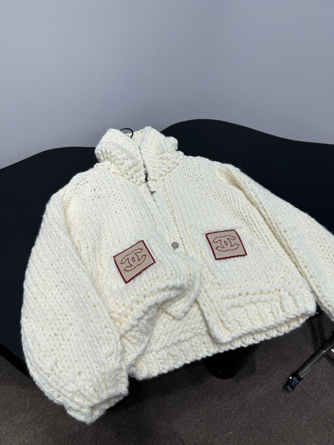CHANEL 26S CARDIGAN 904