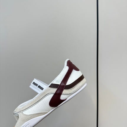 THONG SANDALS IN BEIGE SUEDE MIX WHITE TECH FABRIC