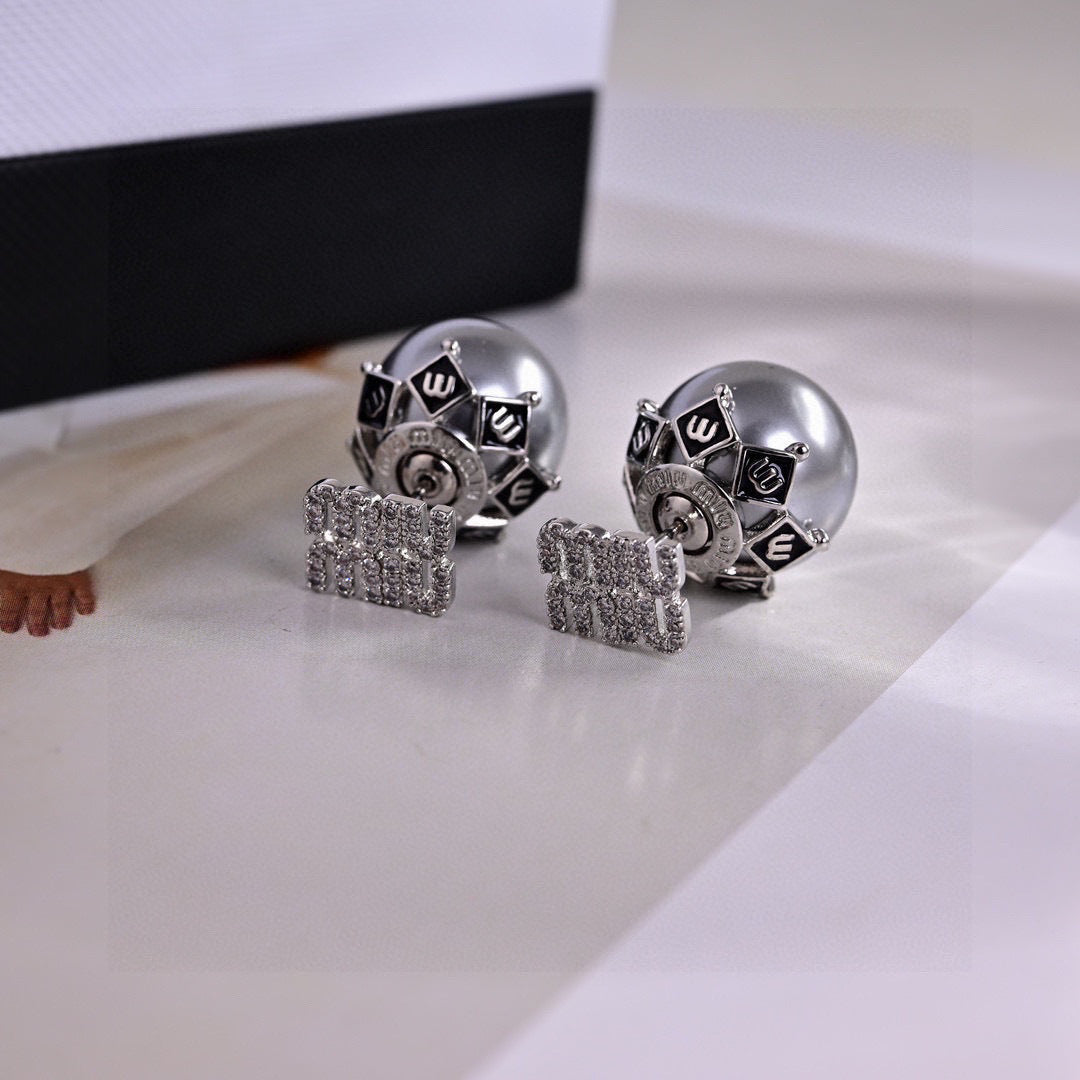 MIUMIU 26S CRYSTAL LOGO PEARL BACK STUD EARRINGS IN SILVER TONE METAL 612742