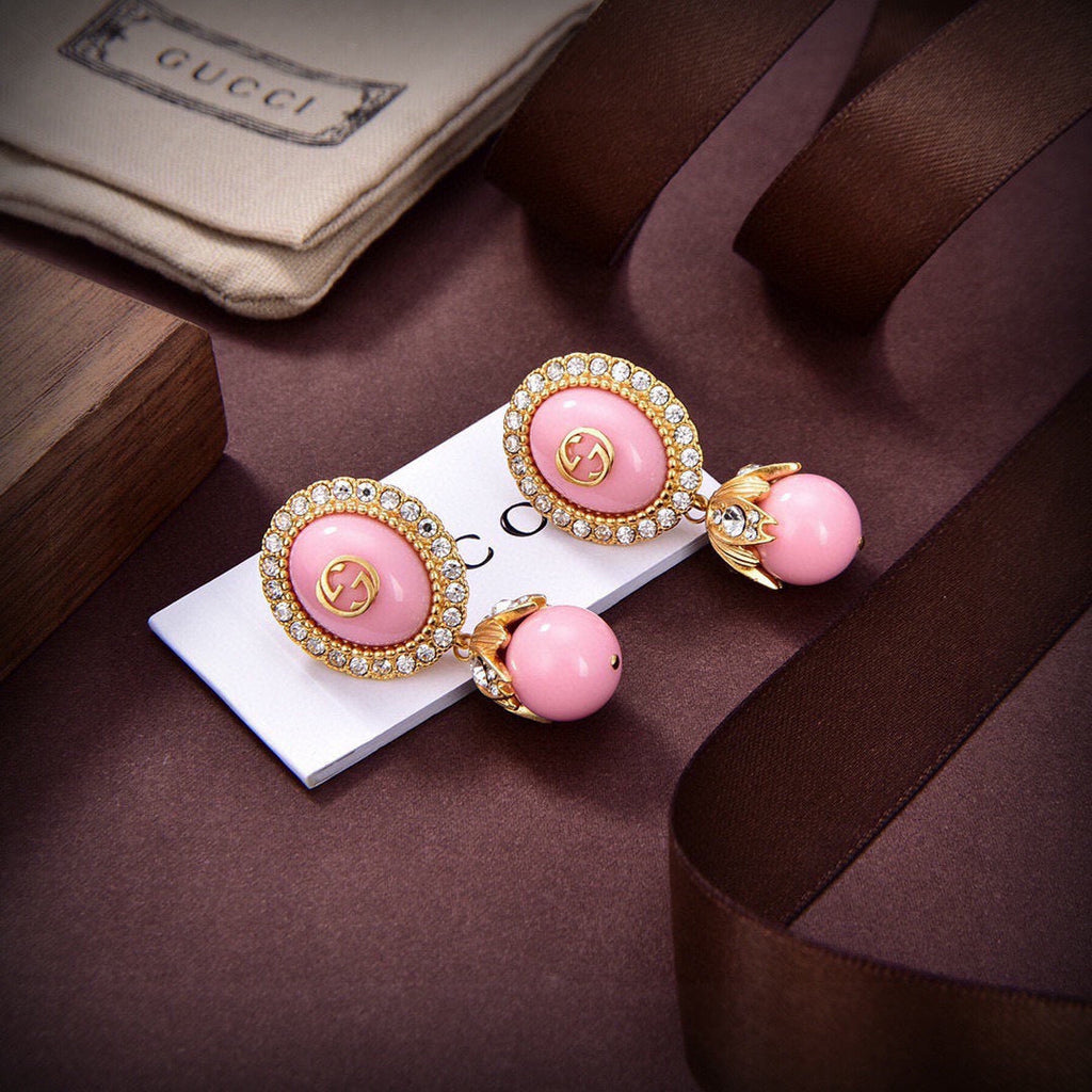 GUCCI 26S GG PINK ENAMEL HALO CRYSTAL DROP EARRINGS IN GOLD TONE METAL 624259