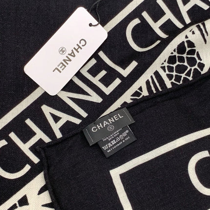 CHANEL 25S SCARF 135 CM IN CASHMERE AND SILK 943317