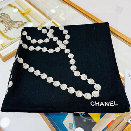 CHANEL 25S SCARF 140 IN CASHMERE 991649