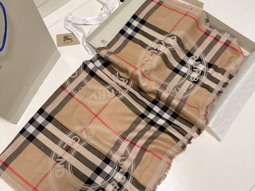 BURBERRY 25S SCARF 140 CM IN CASHMERE 935767