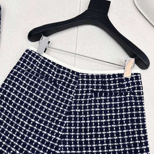 VALENTINO 26S WOOL SHORTS STYLE 17