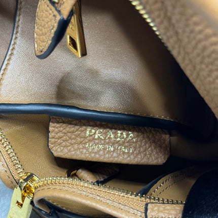 PRADA 25S SMALL BAG 23 IN CARAMEL CALFSKIN GOLD HARDWARE