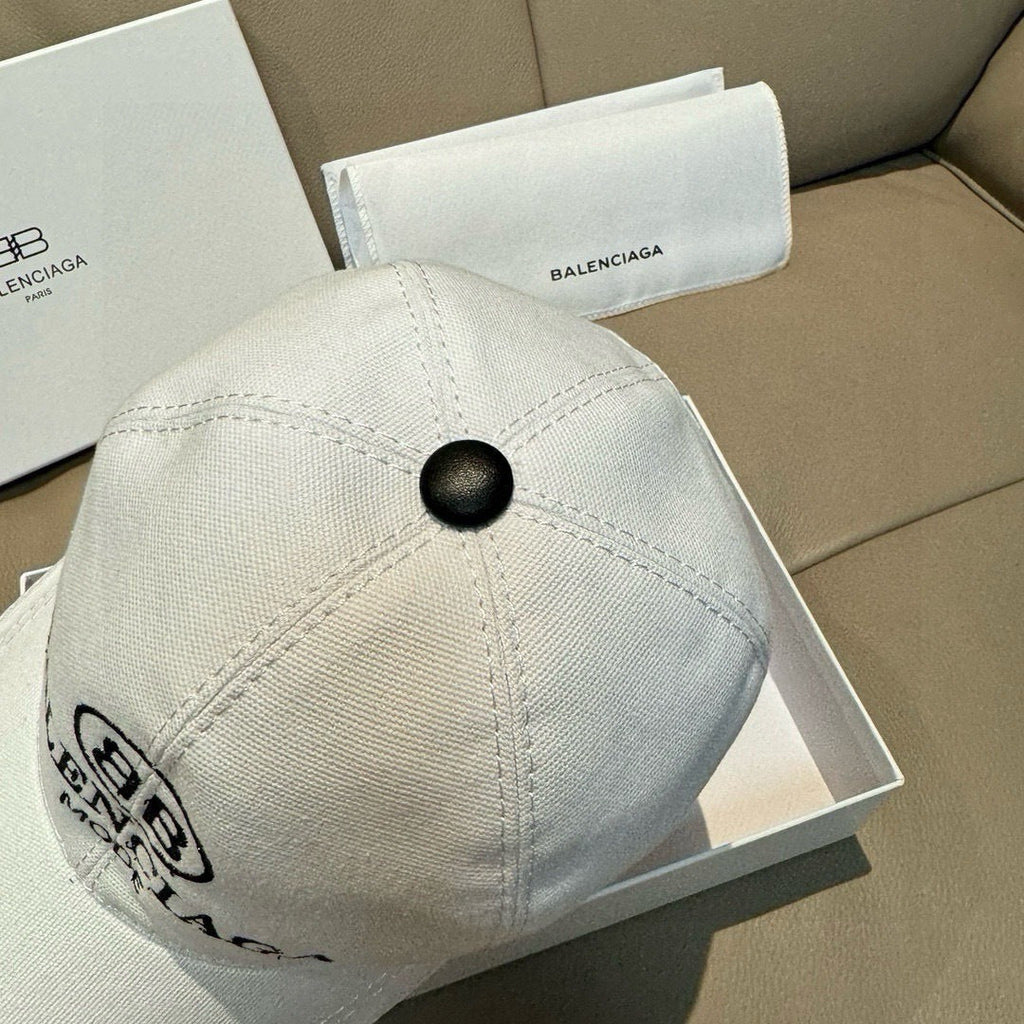 BALENCIAGA 26S BASEBALL CAP STYLE 31