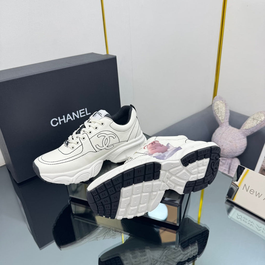 TRAINERS SNEAKER IN WHITE CALFSKIN WITH STICKER 238622