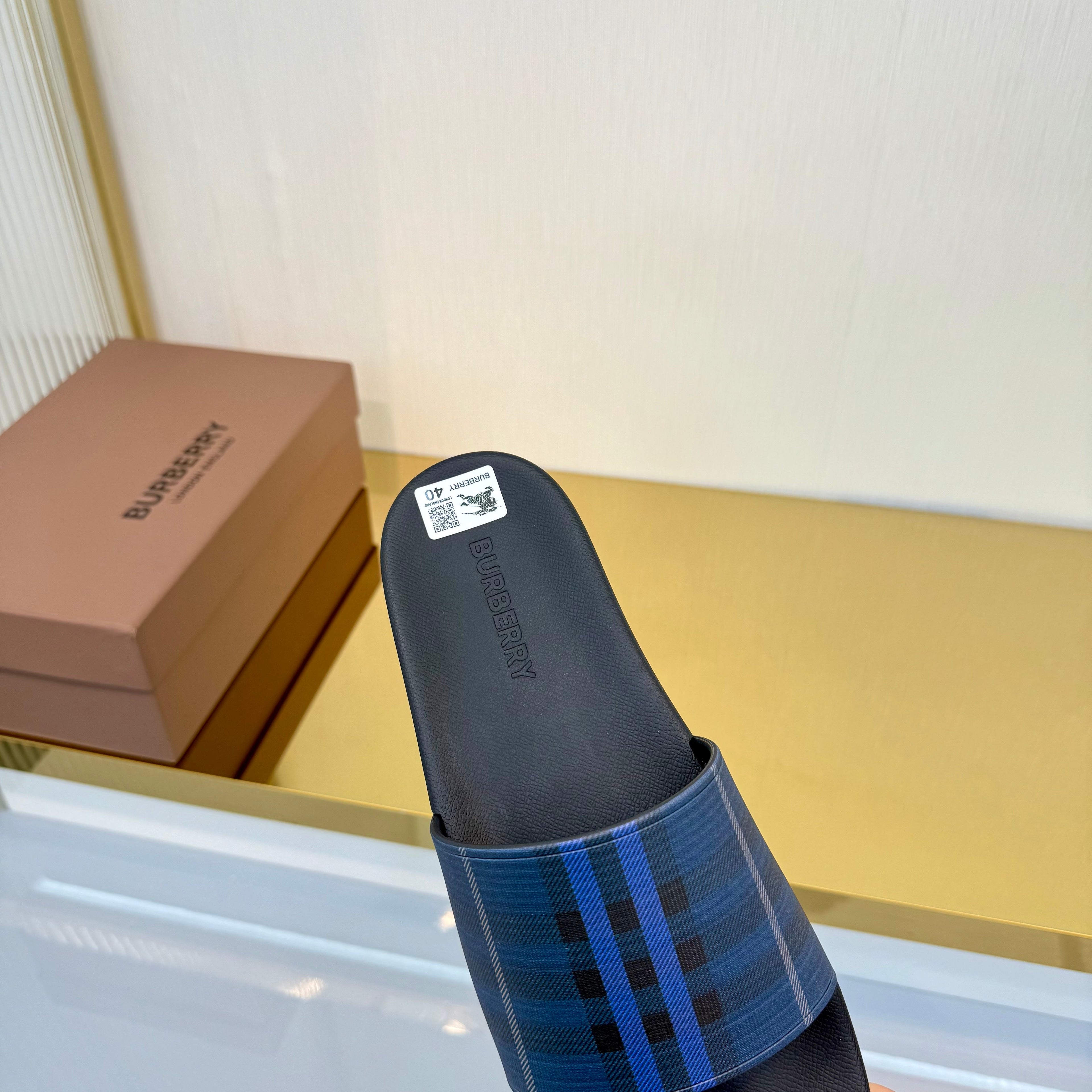 BURBERRY 26S SLIDES SANDAL IN BLUE CALFSKIN