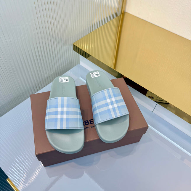 BURBERRY 26S SLIDES SANDAL IN SEAFOAM GREEN CALFSKIN