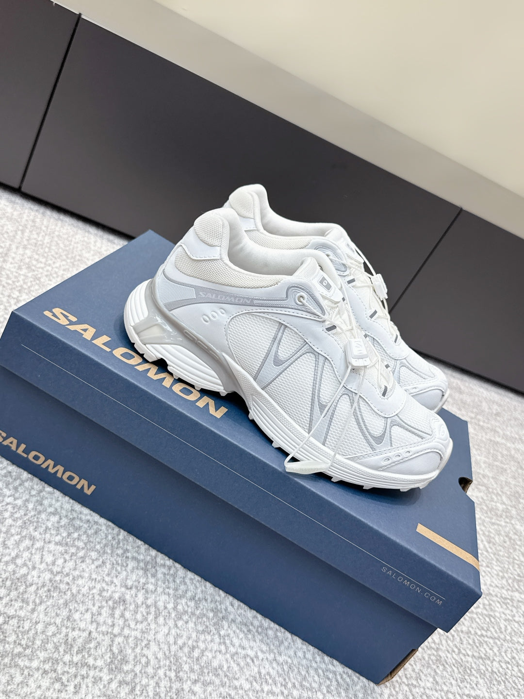 ALO 25S SALOMON XT WHISPER 40 MM IN WHITE MESH FABRIC