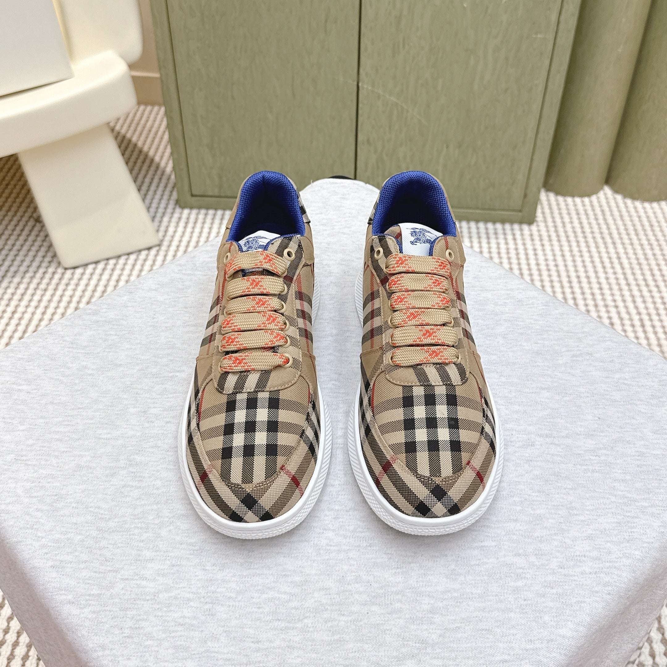 BURBERRY 26S PLAID TERRACE SNEAKERS IN LIGHT BROWN CANVAS STYLE 13