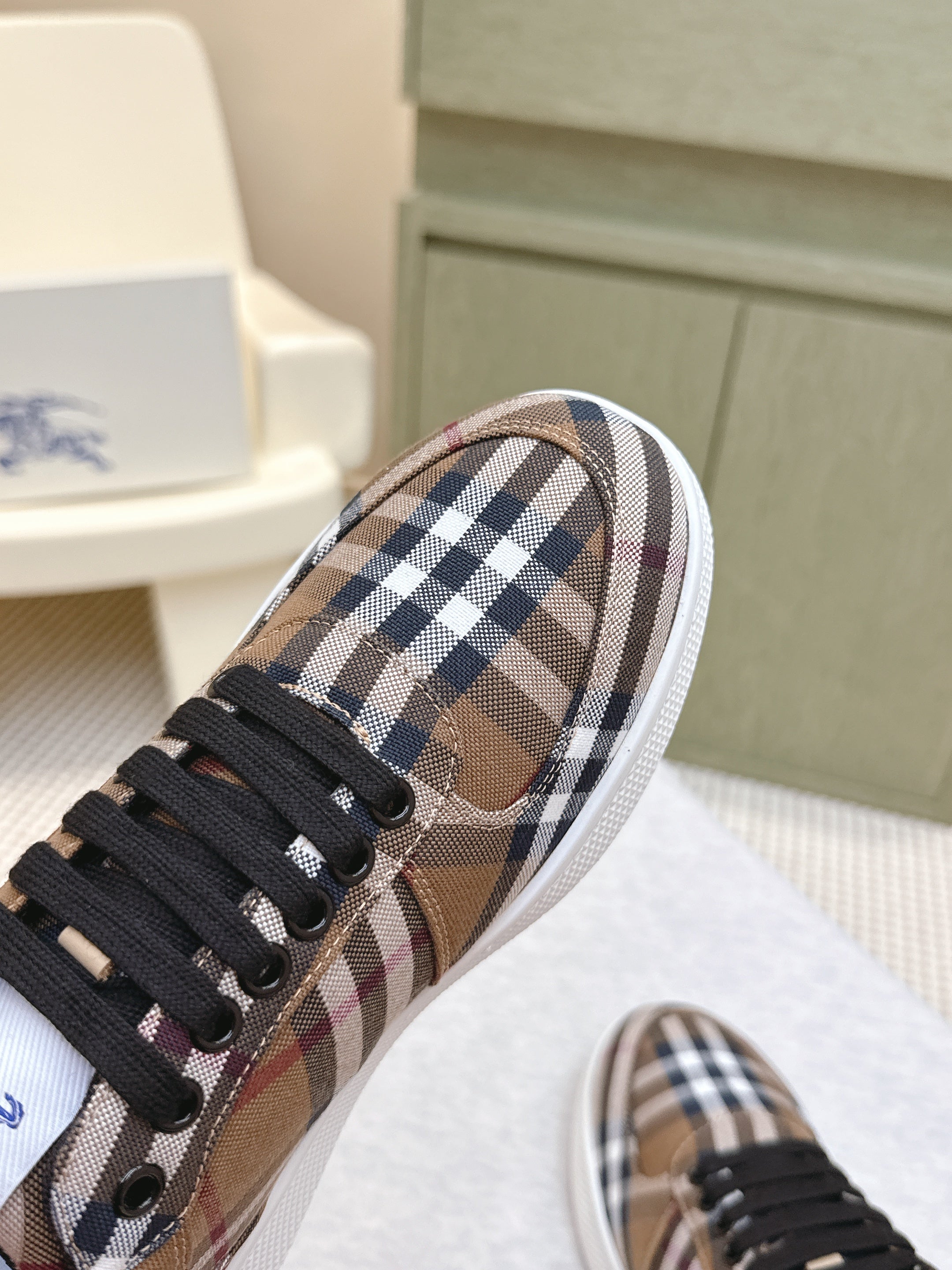 BURBERRY 26S PLAID TERRACE SNEAKERS IN BROWN CANVAS
