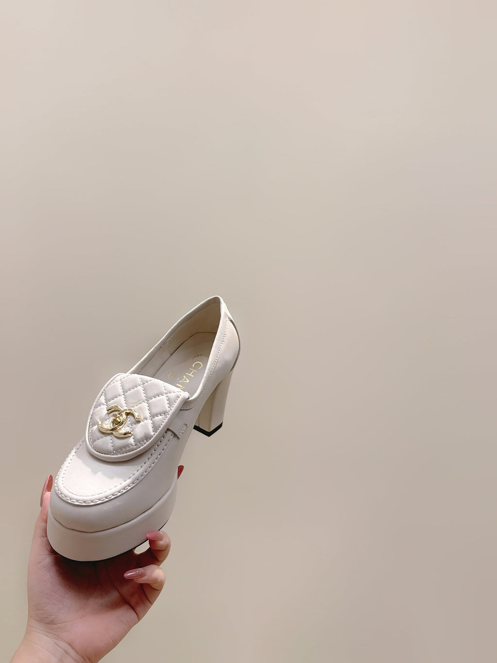 CHANEL 25S HIGH-HEELED MOCCASINS 80MM IN WHITE CALFSKIN GOLD HARDWARE