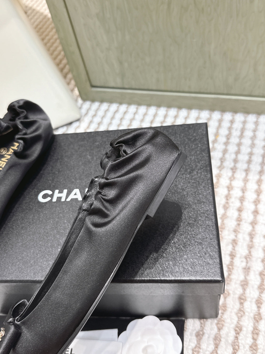 CHANEL 25S MARY JANE BALLET FLATS IN BLACK SILK SATIN