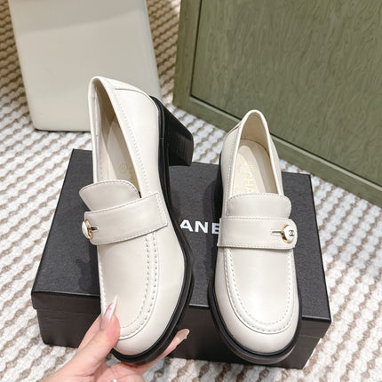 CHANEL 25S GODDESS MOCCASIN LOAFERS 65MM IN WHITE CALFSKIN GOLD HARDWARE