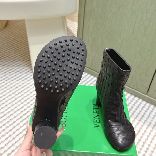 BOTTEGA VENETA 26S INTRECCIATO BOOTS 70 MM IN BLACK LAMBSKIN