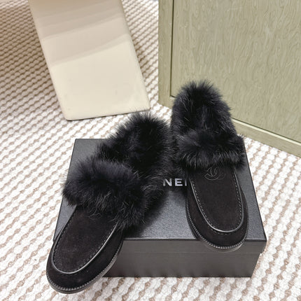 CHANEL 25S LOAFERS MOCCASIN IN BLACK SUEDE WITH MINK FUR LINING