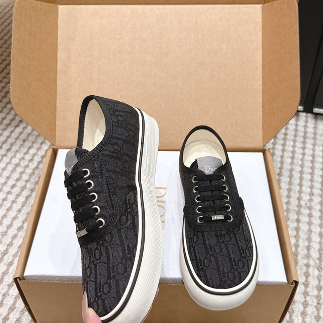 DIOR 26S SALTWIND SNEAKER IN BLACK FABRIC STYLE 5
