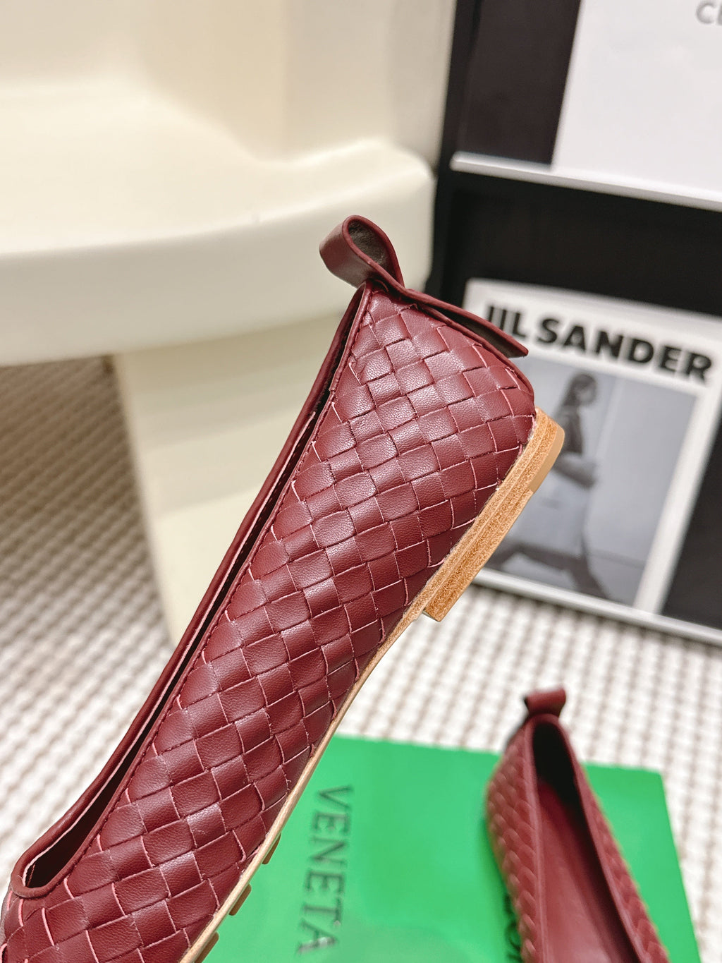 BOTTEGA VENETA 26S SQUARE-TOE FLATS IN RED TECHNICAL WOVEN LAMBSKIN