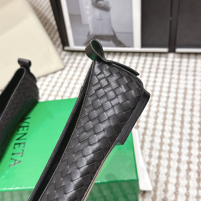 BOTTEGA VENETA 26S SQUARE-TOE FLATS IN BLACK TECHNICAL WOVEN LAMBSKIN