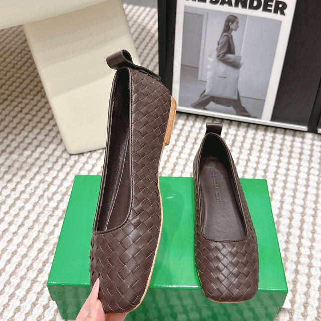 BOTTEGA VENETA 26S SQUARE-TOE FLATS IN DARK BROWN TECHNICAL WOVEN LAMBSKIN