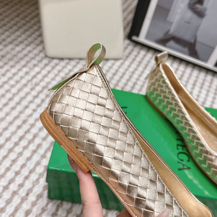 BOTTEGA VENETA 26S SQUARE-TOE FLATS IN LIGHT METALLIC GOLD TECHNICAL WOVEN LAMBSKIN