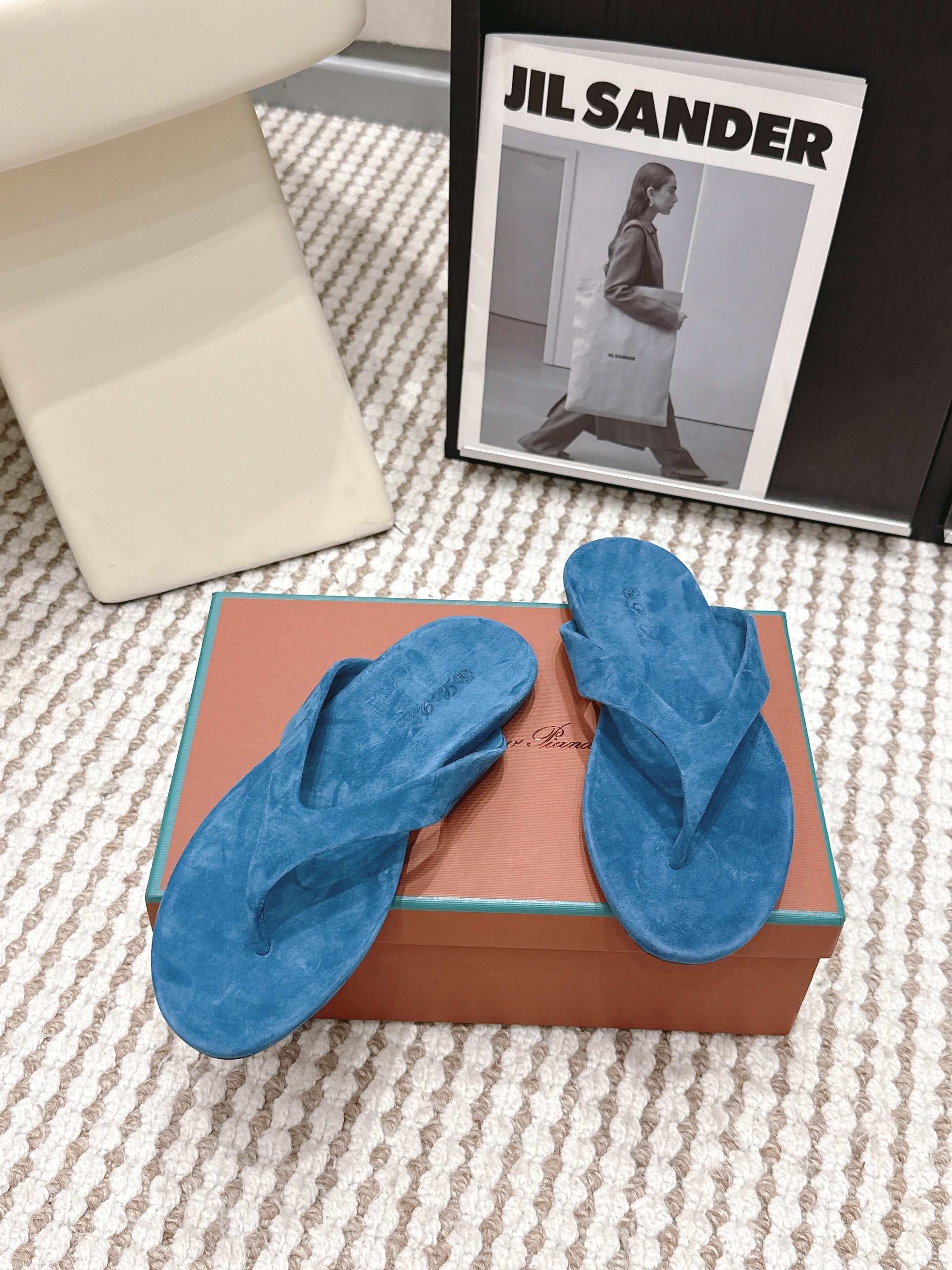 LP 26S THONG SANDALS IN TURQUOISE BLUE SUEDE