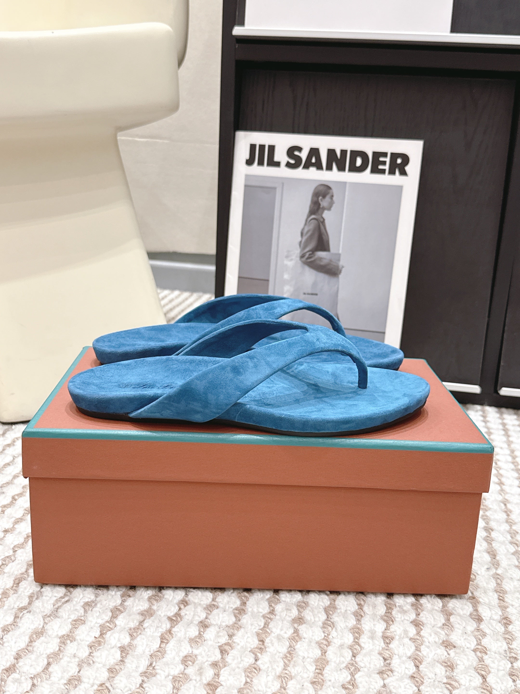 LP 26S THONG SANDALS IN TURQUOISE BLUE SUEDE