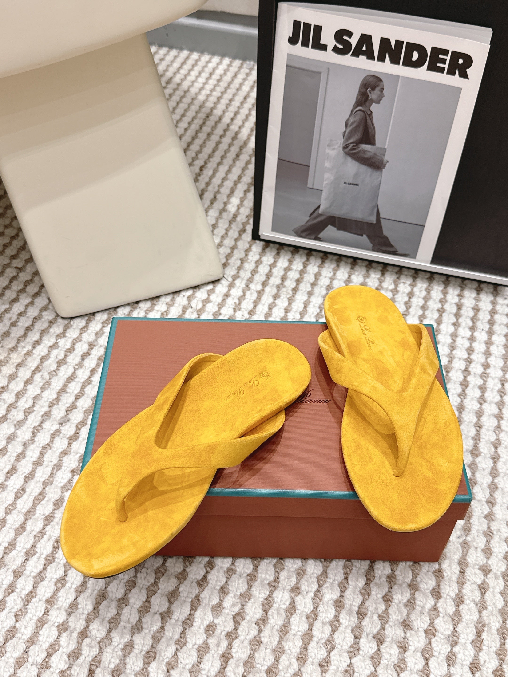 LP 26S THONG SANDALS IN TURMERIC YELLOW SUEDE