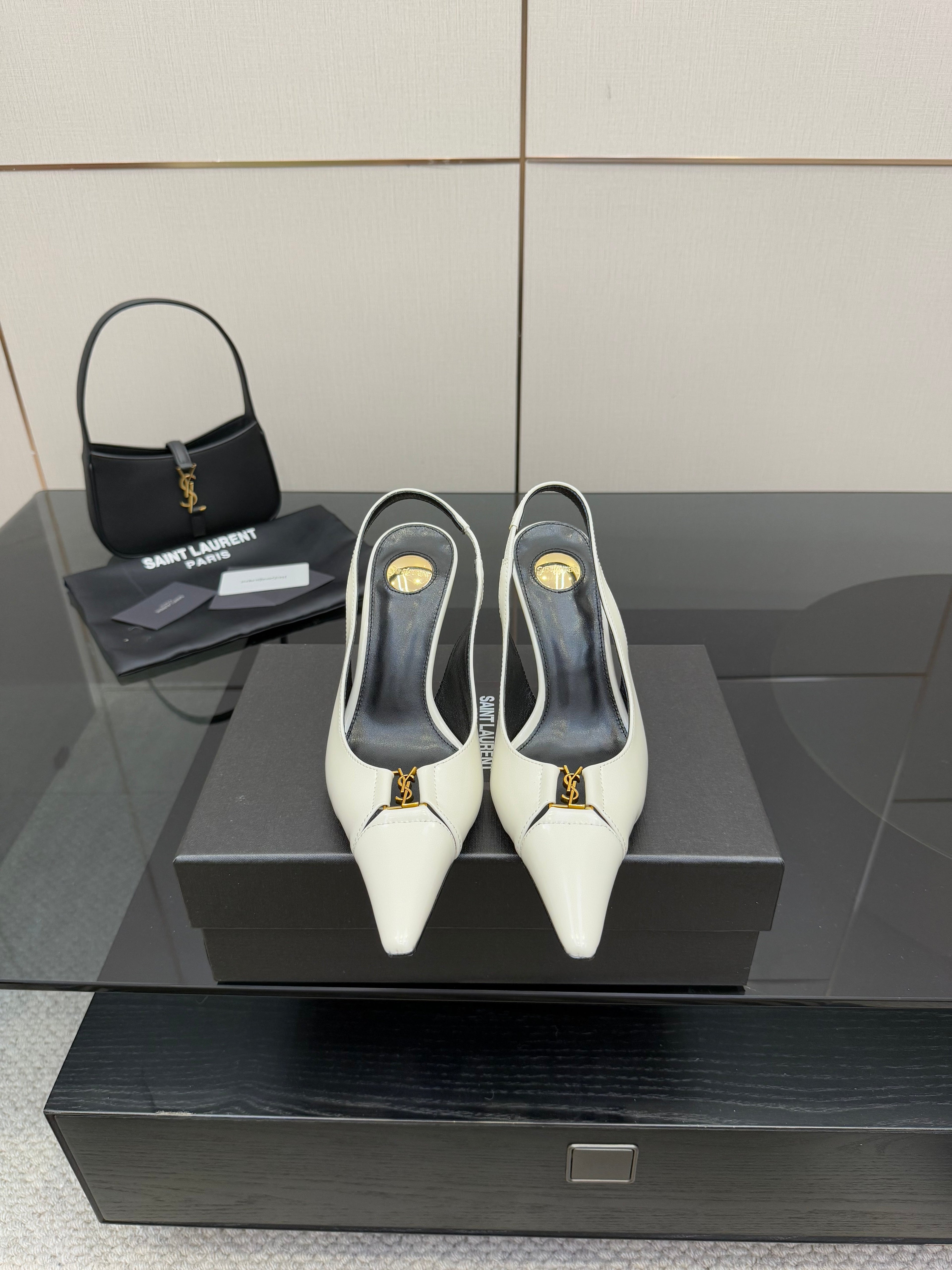 YSL 25S SLINGBACK HIGH HEELS 90 MM IN WHITE LAMBSKIN WITH GOLD HARDWARE STYLE 6