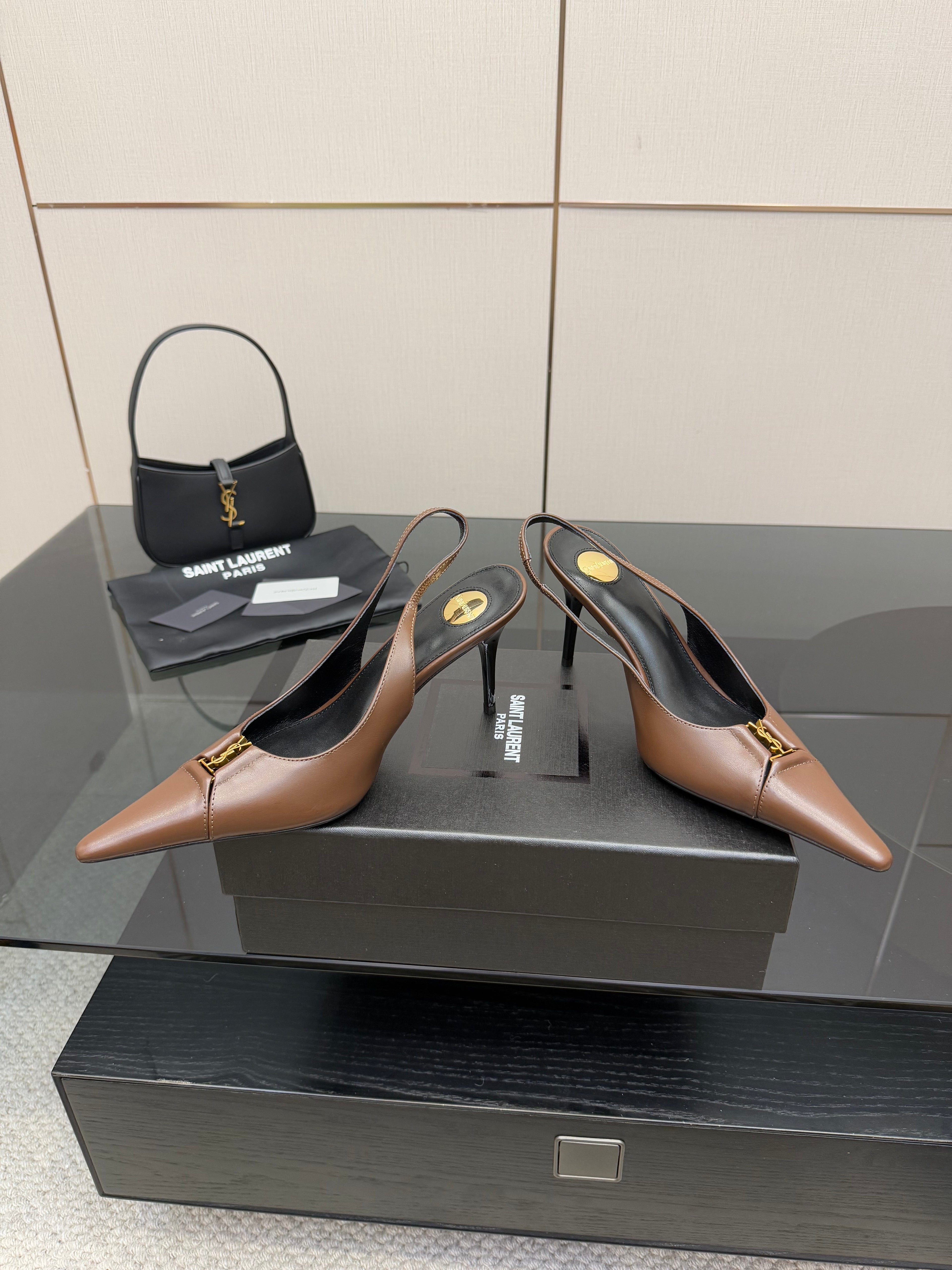 YSL 25S SLINGBACK HIGH HEELS 90 MM IN CHESTNUT BROWN LAMBSKIN WITH GOLD HARDWARE STYLE 1