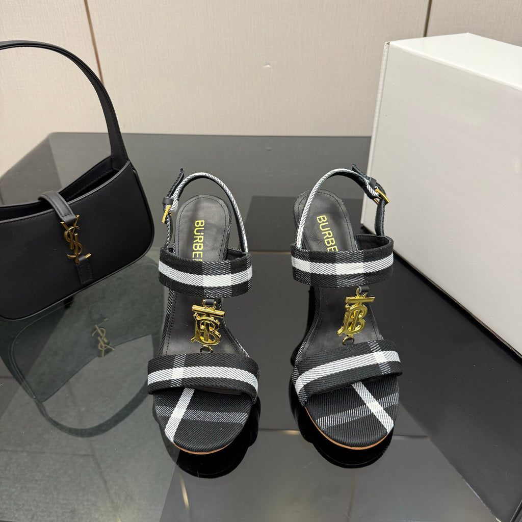 BURBERRY 26S HIGH-HEELED SANDALS 100 MM IN BLACK AND WHITE STRIPES FABRIC