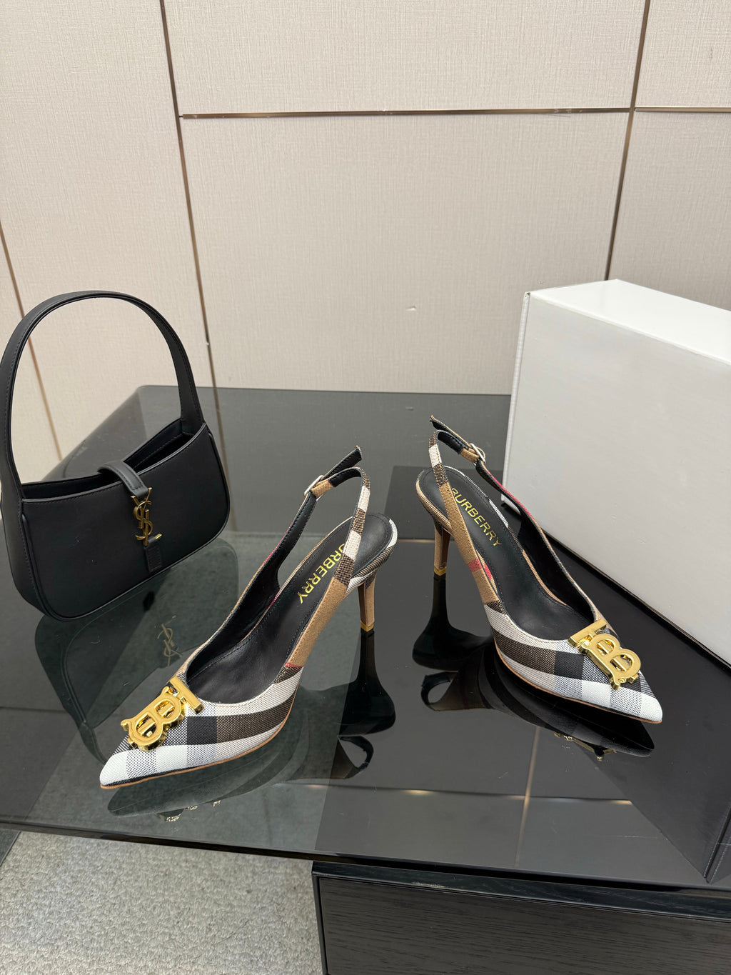 BURBERRY 26S SLINGBACK HEELS 85 MM IN STRIPED COLOR COORDINATION FABRIC WITH GOLD HARDWARE STYLE 5