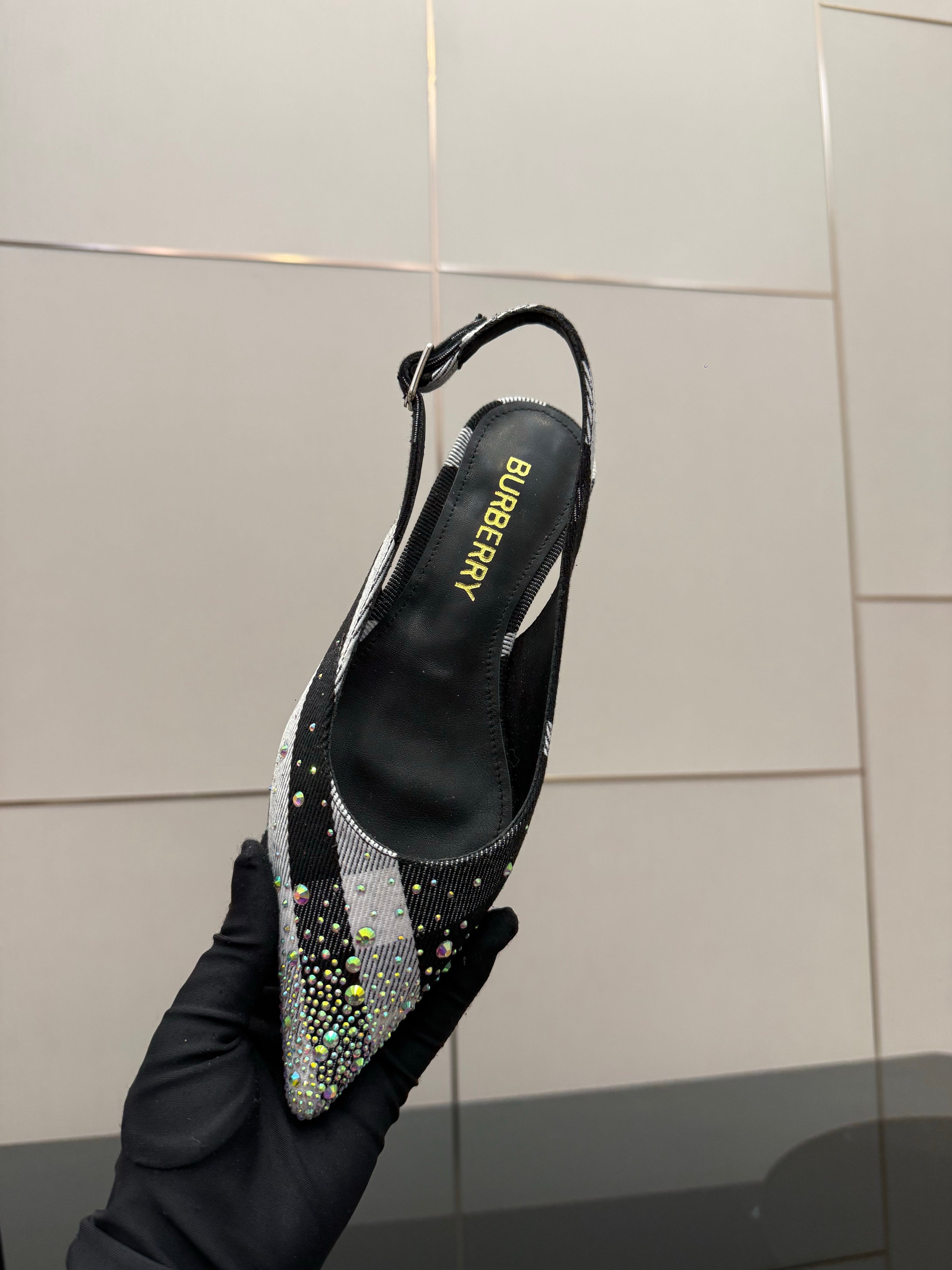 BURBERRY 26S SLINGBACK IN STRIPED COLOR COORDINATION FABRIC STYLE 3