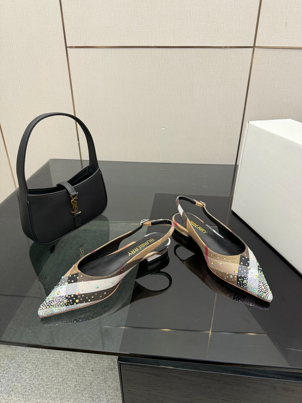 BURBERRY 26S SLINGBACK IN STRIPED COLOR COORDINATION FABRIC
