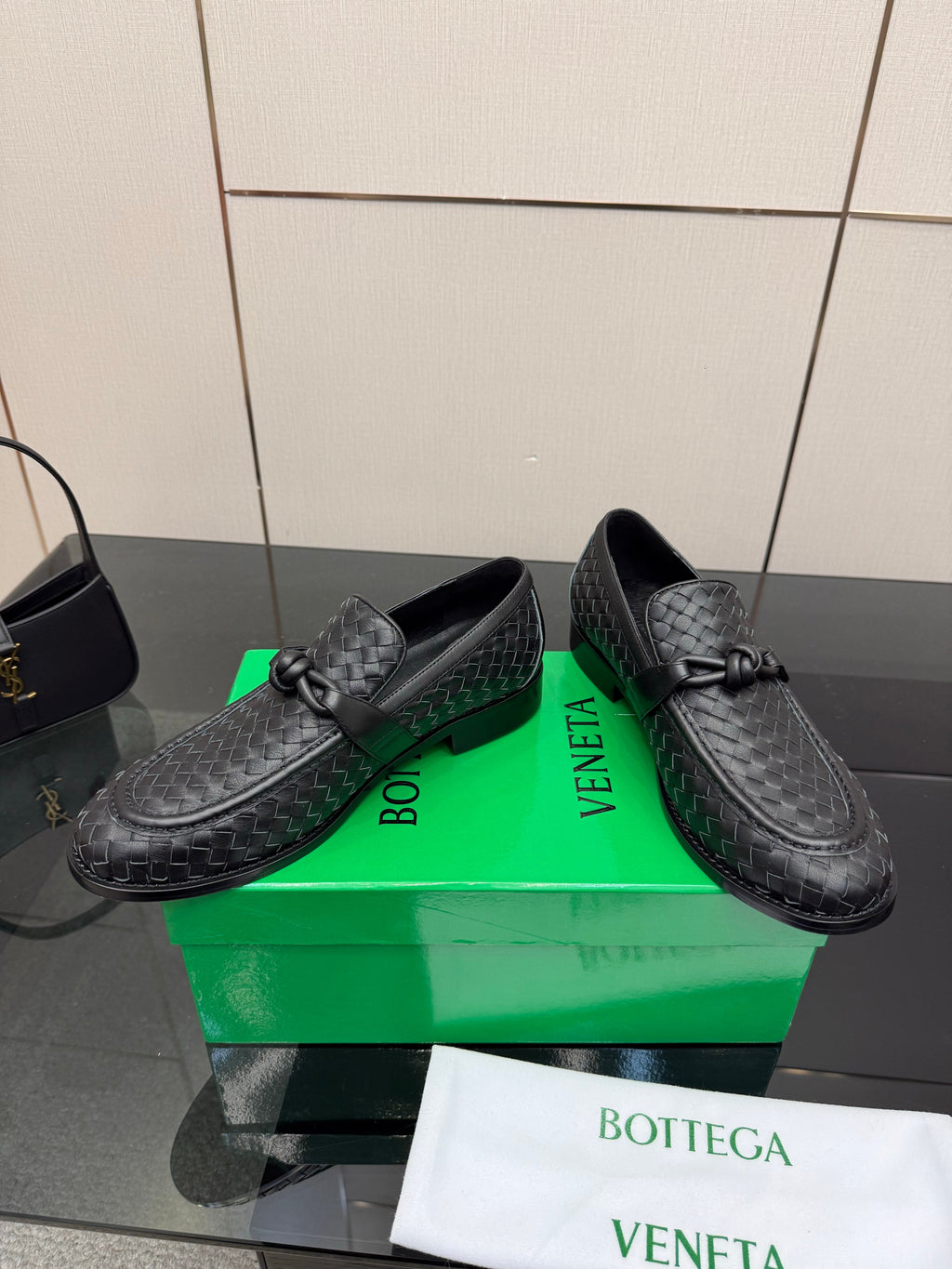 BOTTEGA VENETA 26S LOAFERS IN BLACK TECHNICAL WOVEN CALFSKIN
