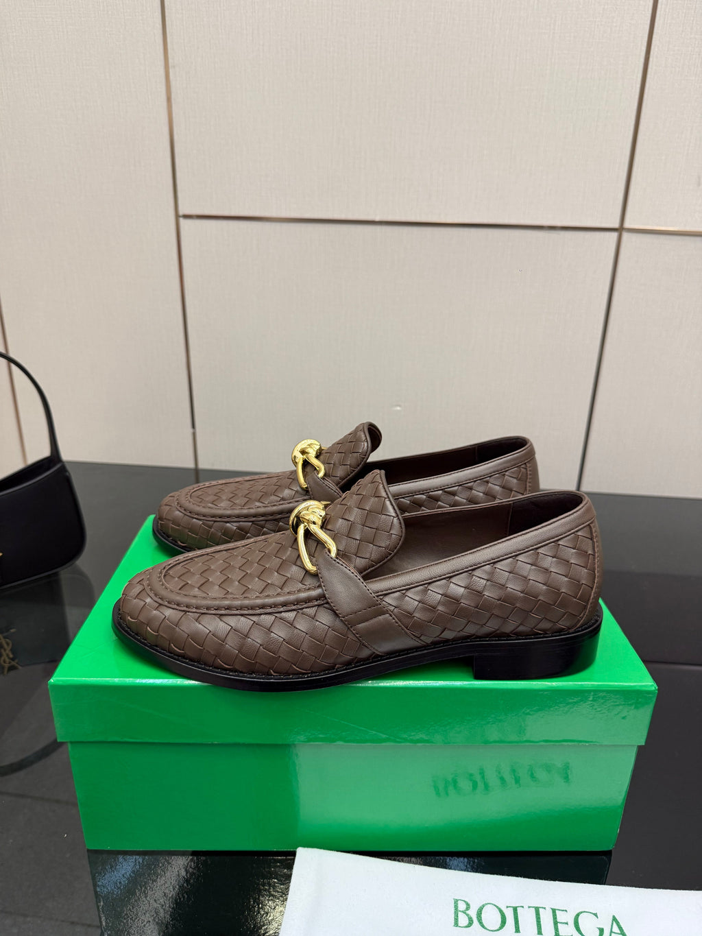 BOTTEGA VENETA 26S LOAFERS IN BROWN TECHNICAL WOVEN CALFSKIN STYLE 3