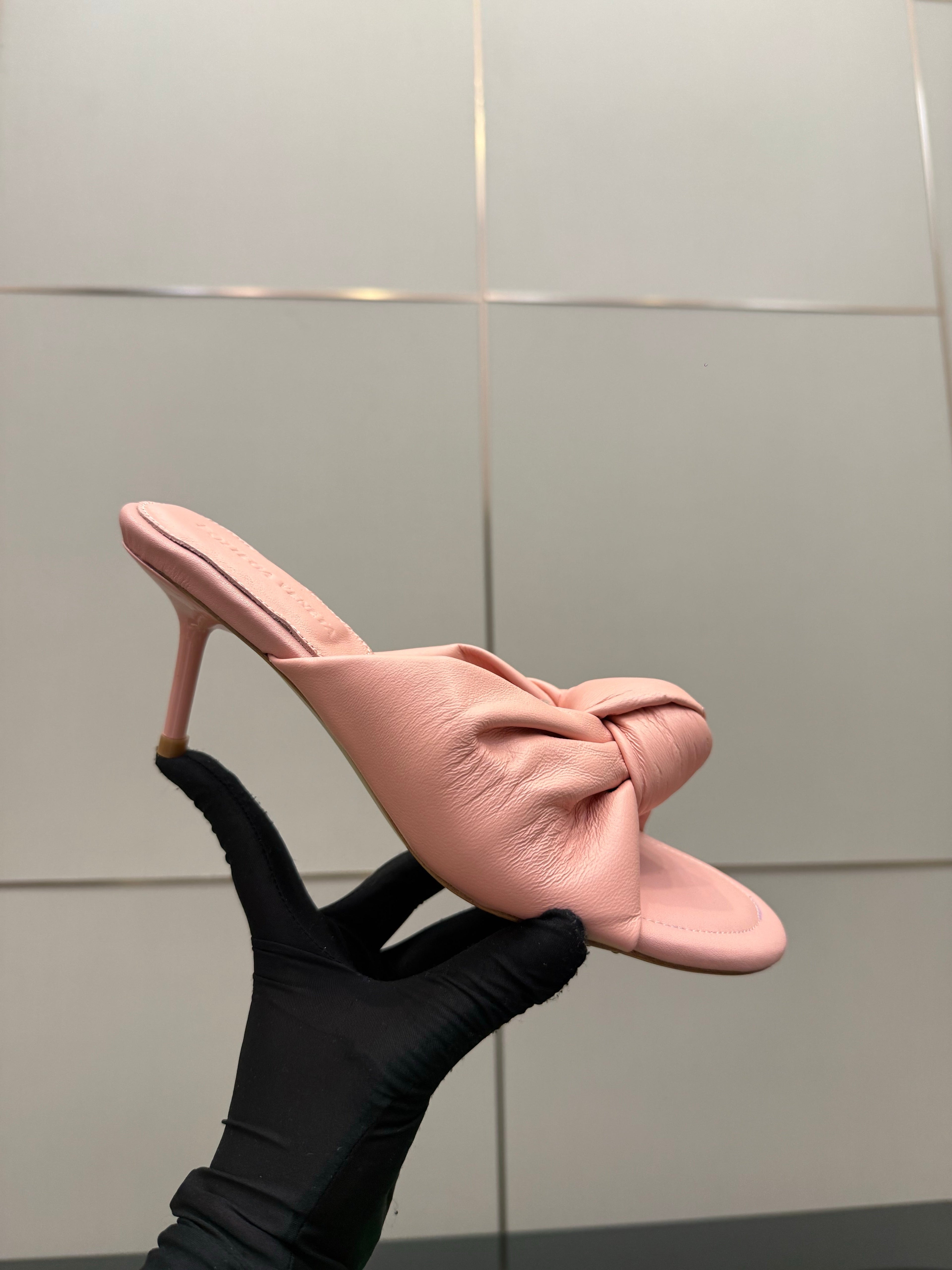 BOTTEGA VENETA 26S KNOT-STRAP HIGH-HEEL SANDALS IN PASTEL PINK LAMBSKIN